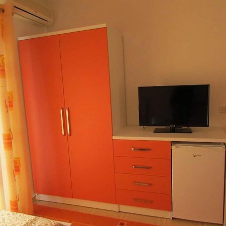 Vila Ahmeti Sarande Luaran gambar