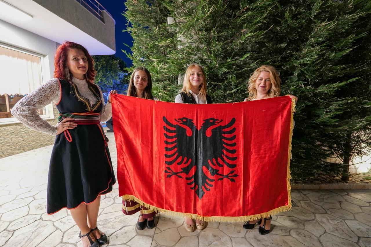 Vila Ahmeti Sarande Luaran gambar